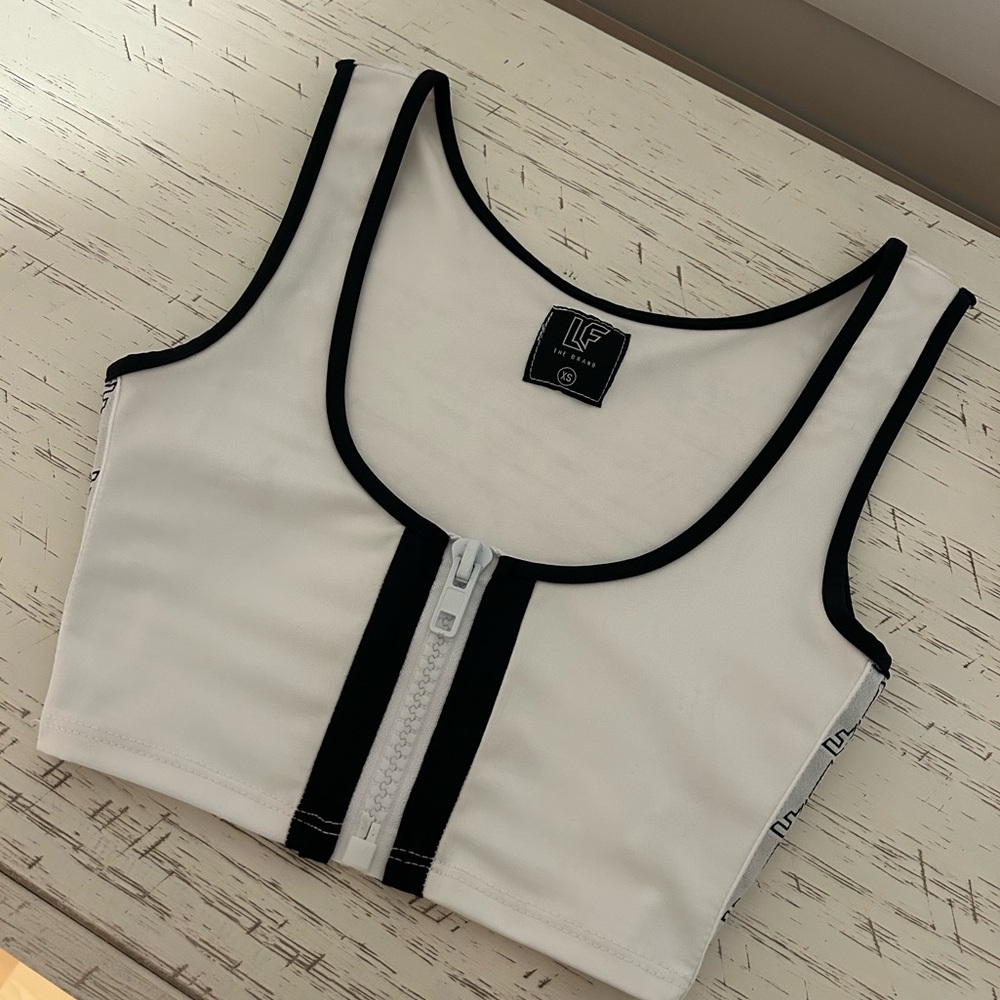 NWOT LF the brand crop top!!🤍